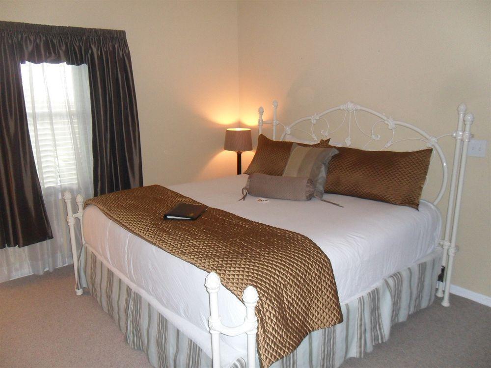 Carriage Way Inn Bed & Breakfast Adults Only - 21 Years Old And Up St. Augustine Εξωτερικό φωτογραφία