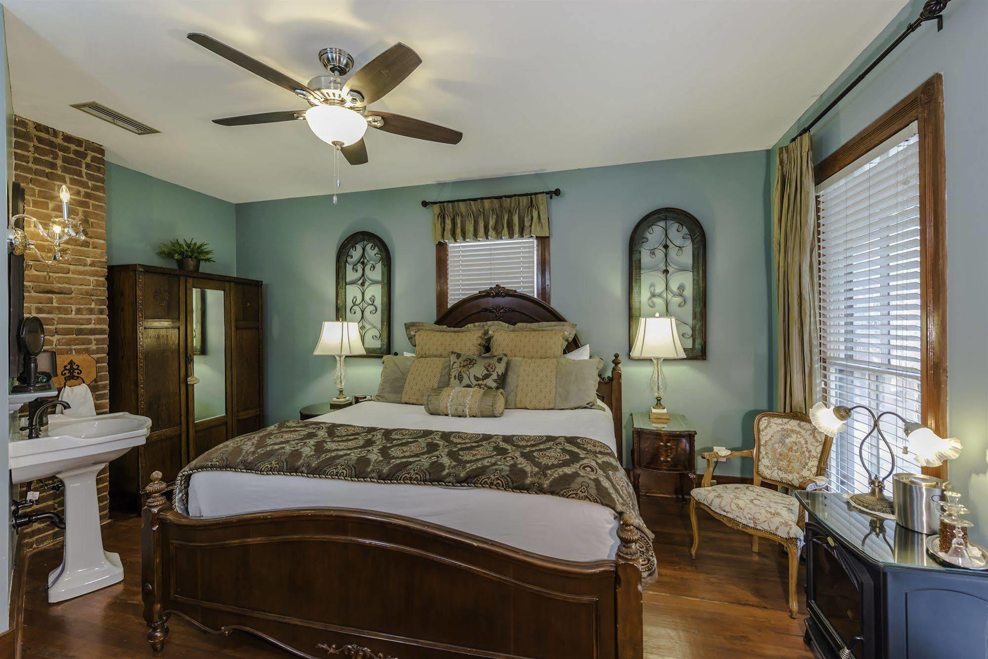 Carriage Way Inn Bed & Breakfast Adults Only - 21 Years Old And Up St. Augustine Εξωτερικό φωτογραφία
